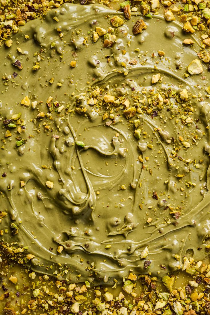 JUMBO Pistachio Kunafa Bar 80% Pistachio Filling – 220g